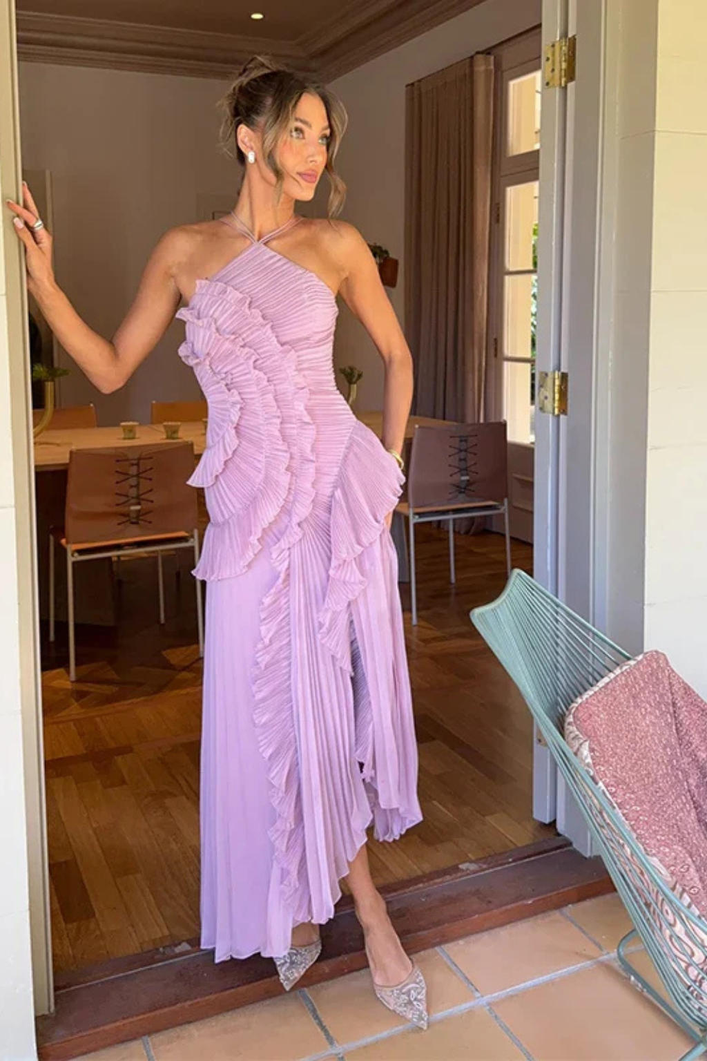 Women's pleated ruffle halter maxi dress with asymmetric hem