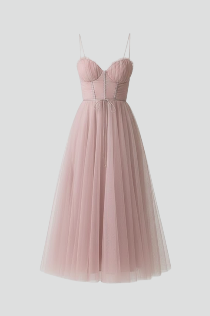 Women's sweetheart midi dress with corset bodice and tulle skirt