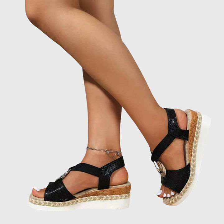 Oriana | Women&