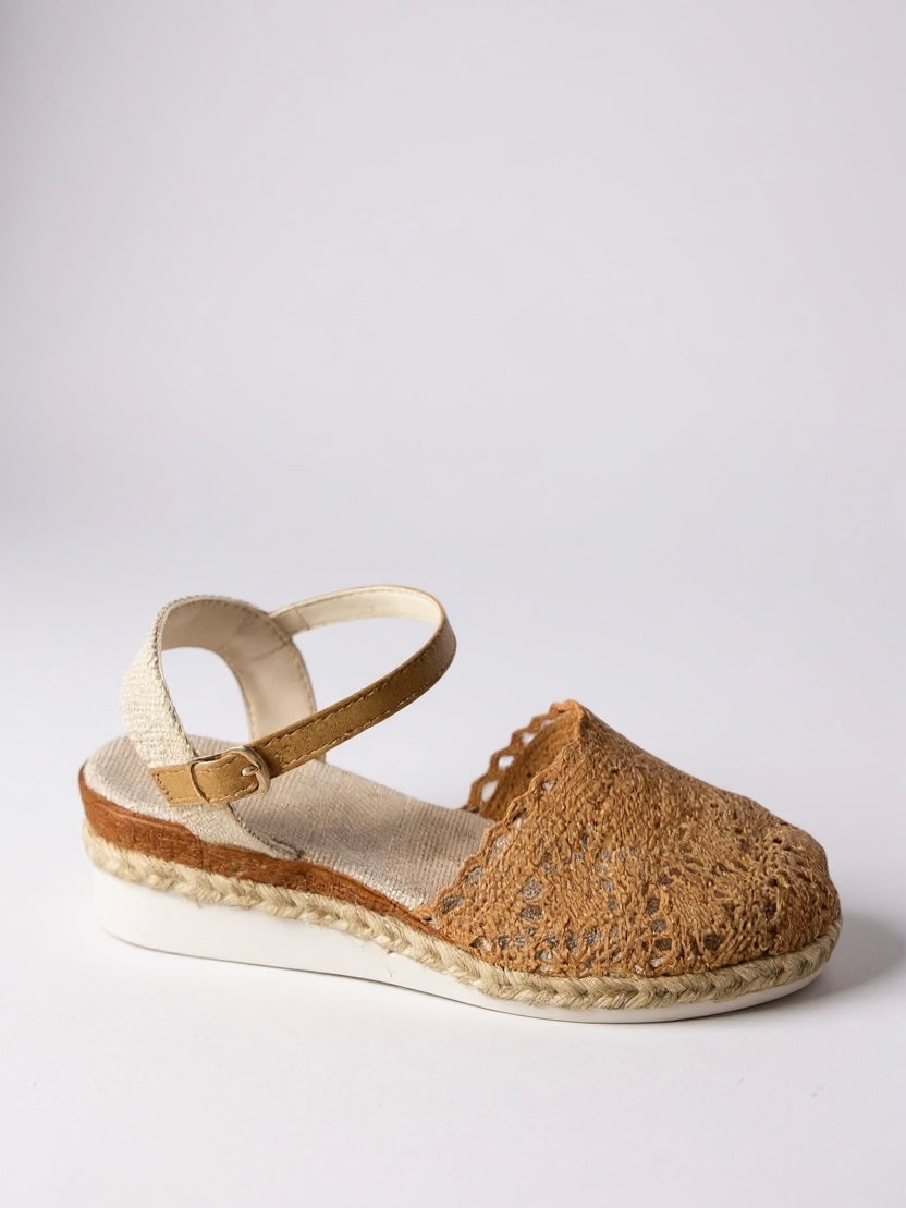 Calanthe | Women&