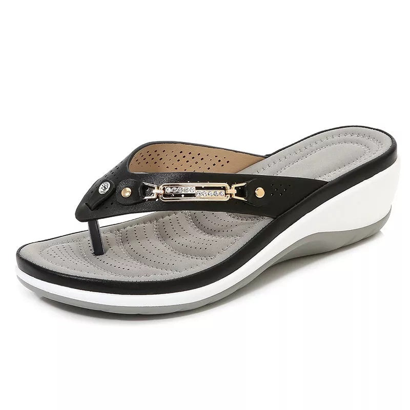 Ginette | Women&