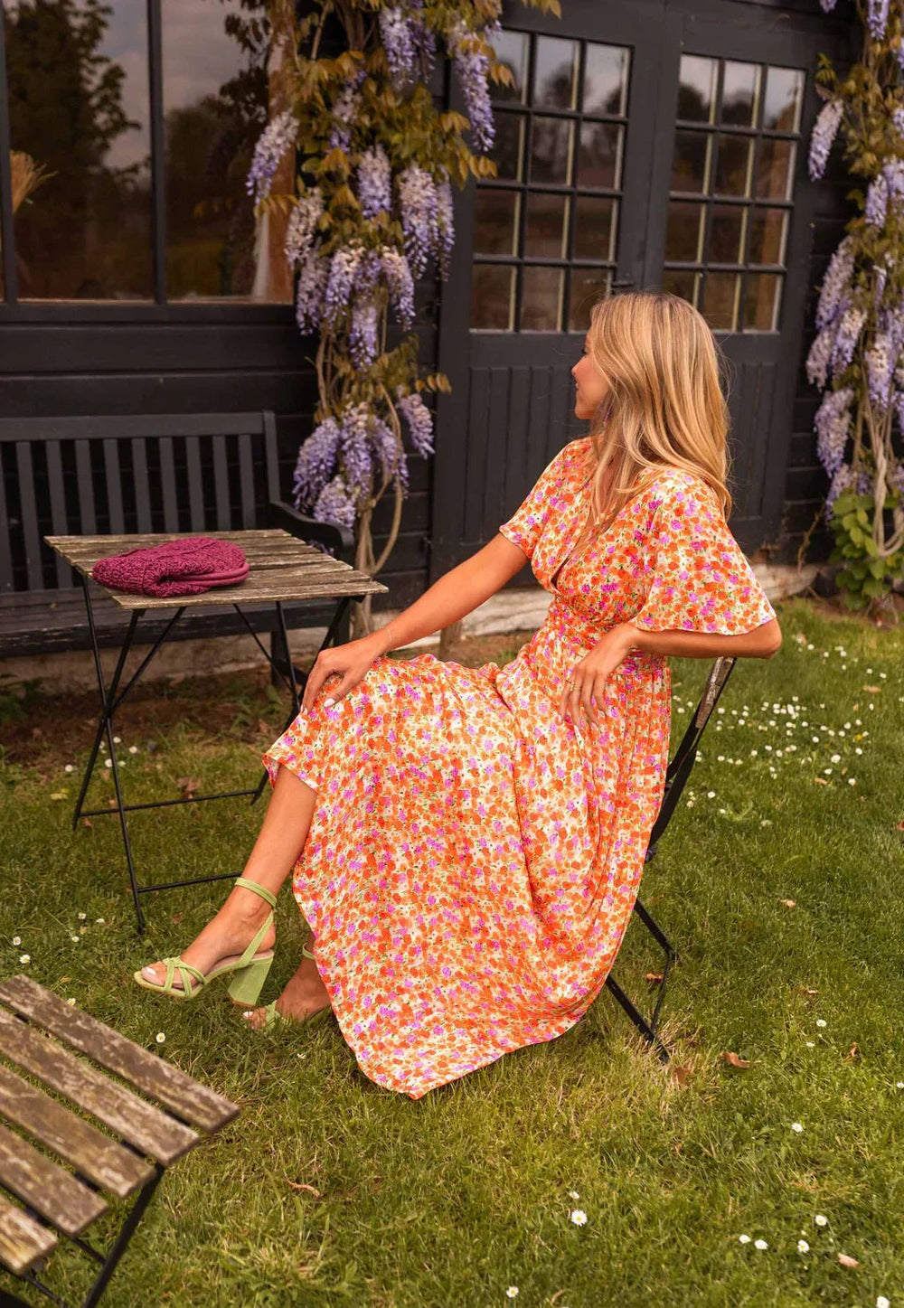 Women's Floral Pleated Maxi Dress, V-Neck, Flutter Sleeves