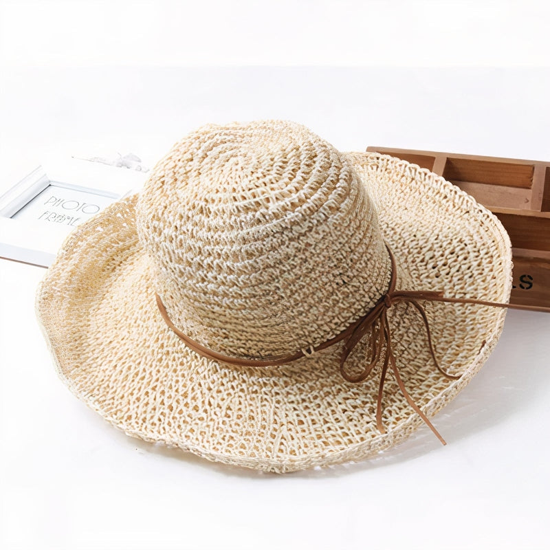 Women's wide-brim woven beach hat with side tie